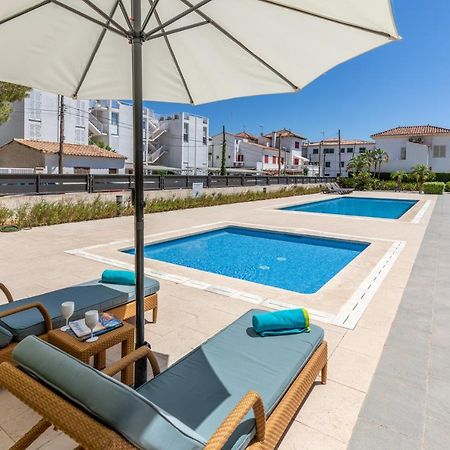 Apartment La Nau - Fantastic Apartment With Hot Tub And Pool, Just Steps Away From Beach Port de Pollença Extérieur photo