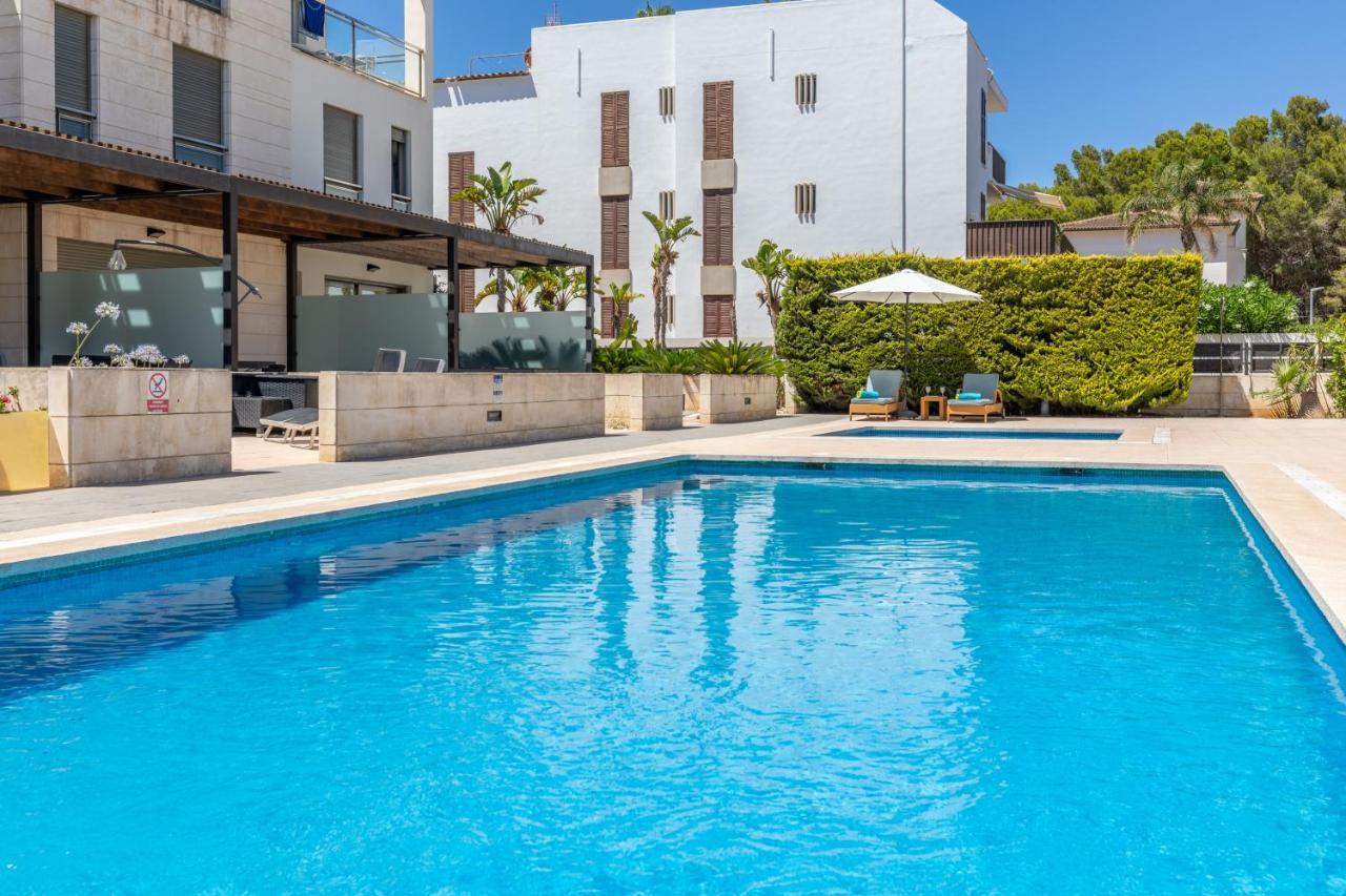 Apartment La Nau - Fantastic Apartment With Hot Tub And Pool, Just Steps Away From Beach Port de Pollença Extérieur photo